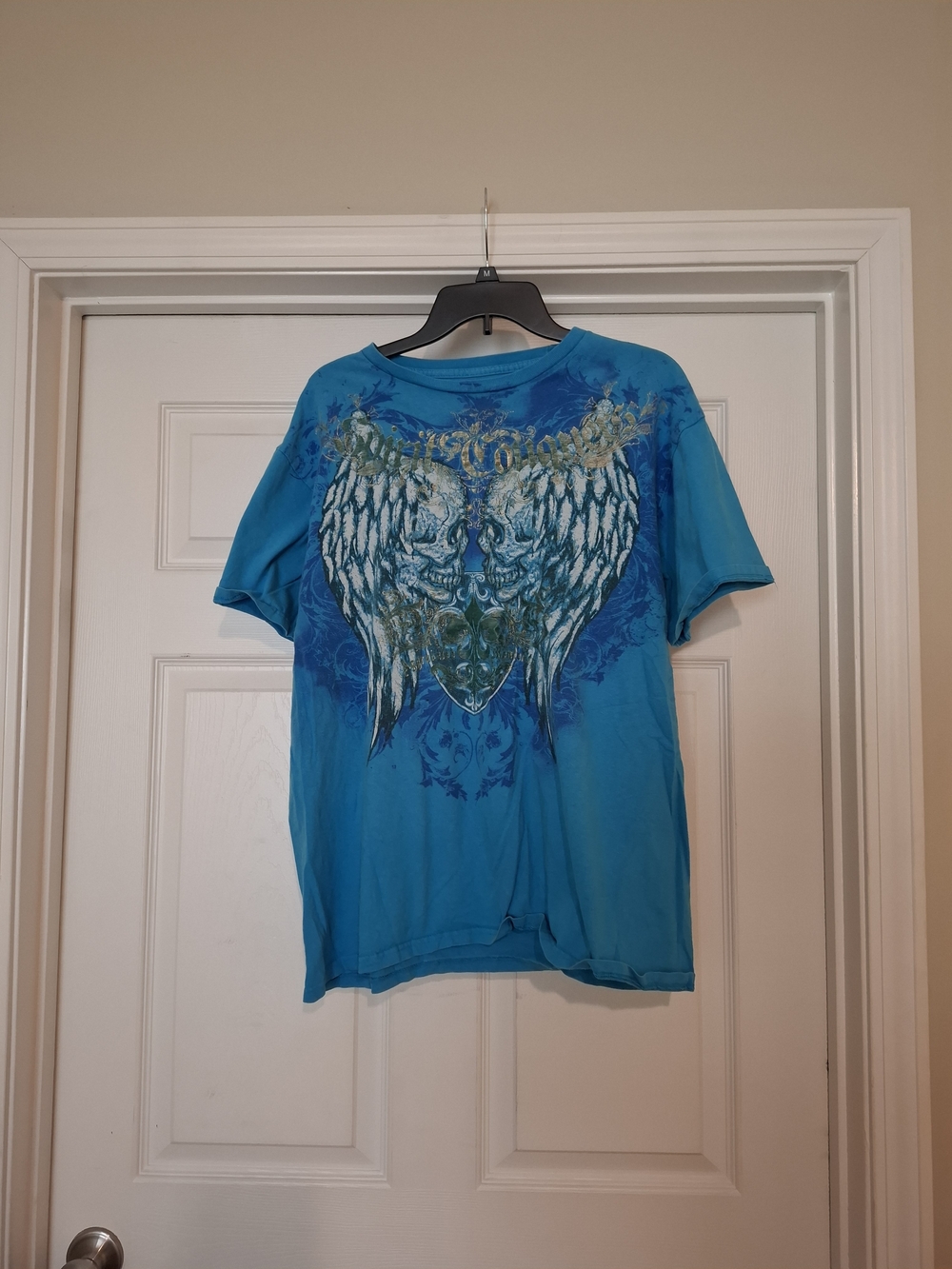 Blue Graphic Short Sleeve Tee with Wing Design
